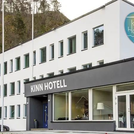 Отель Kinn 3*