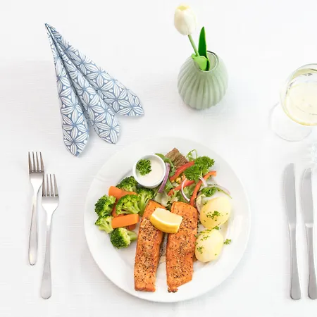 Отель Kinn Флоро