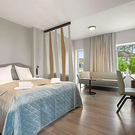 Kinn Hotell 3*