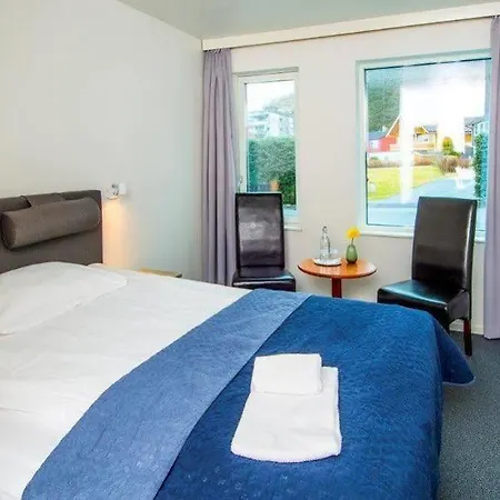 Hotel Kinn 3*